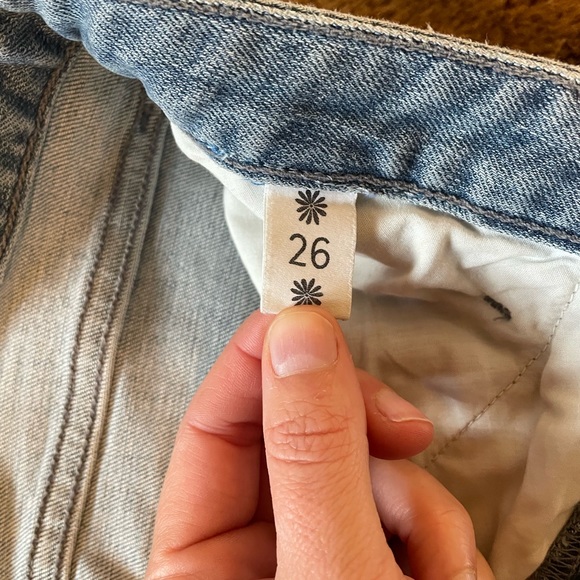 EUC Show Me Your Mumu Blue jeans! - Picture 5 of 8